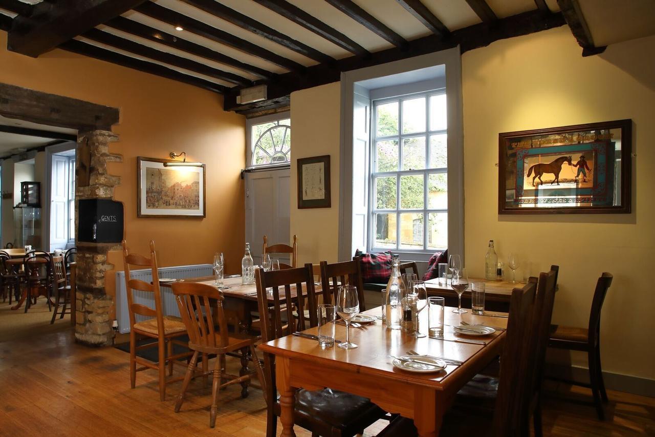Horse And Groom Moreton-in-Marsh Eksteriør bilde
